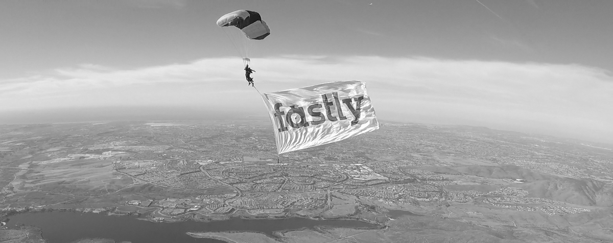 SkydivingFlags.com